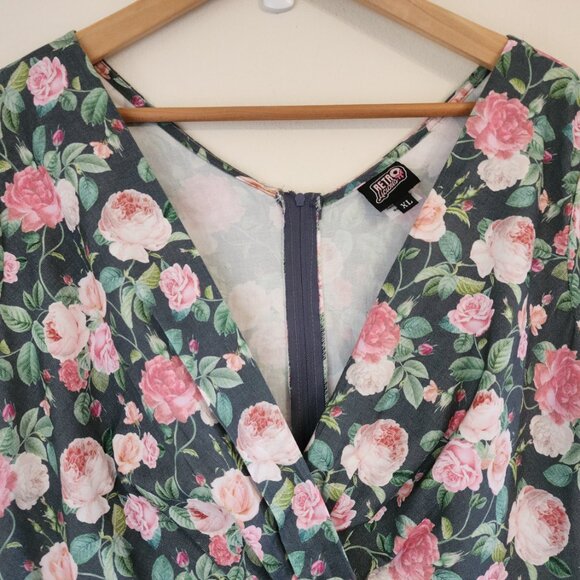 Retrolicious Womens Greta Dress Size XL Multicolor Floral V-Neck Retro Modcloth - Picture 6 of 15